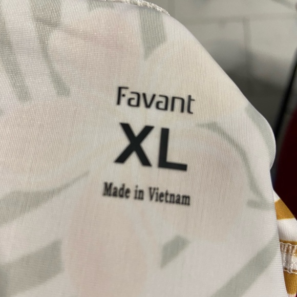 T27- FAVANT White TROPICAL RashGuard SWIM T-Shirt - Picture 3 of 5